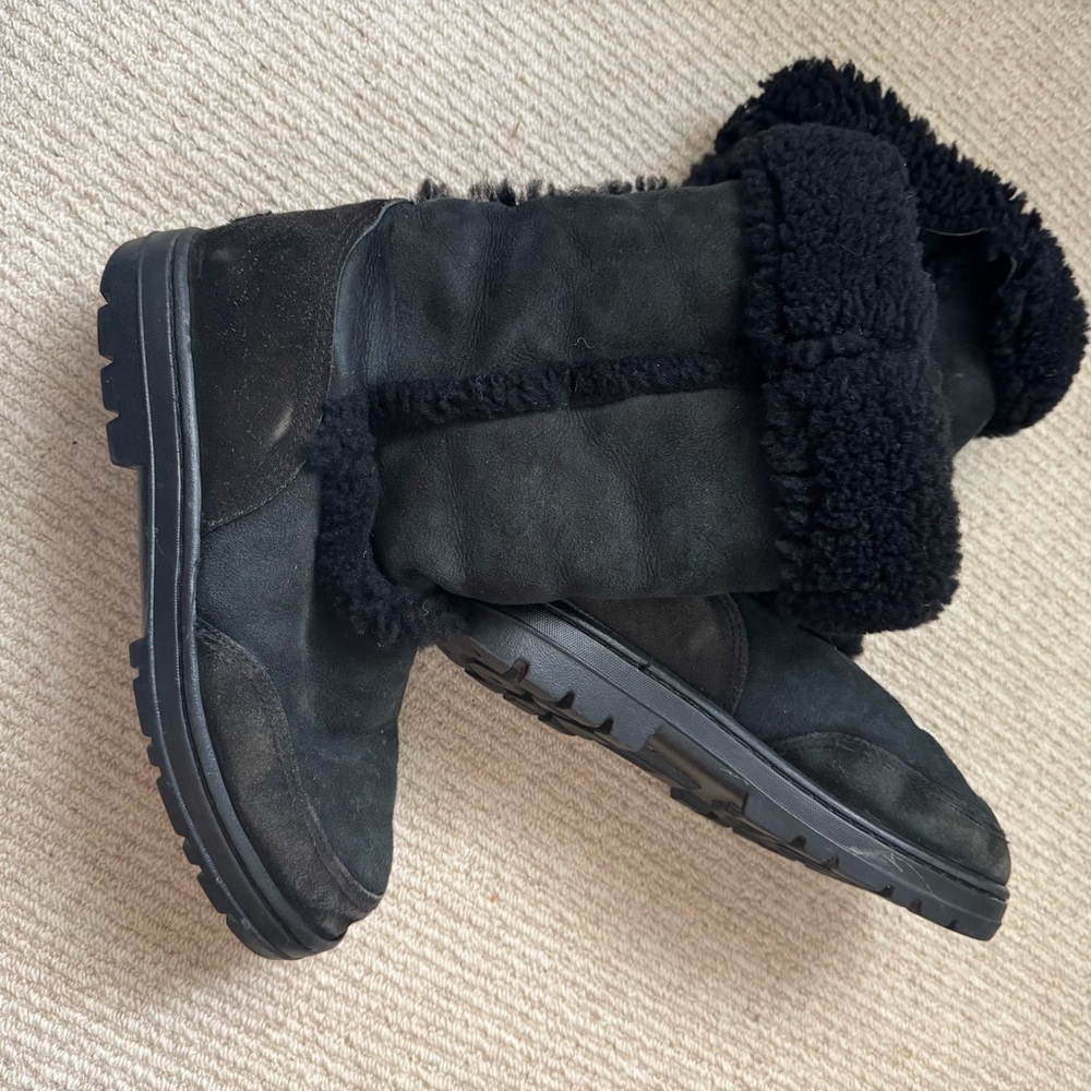 Ugg Sundance - tall black shearling boots